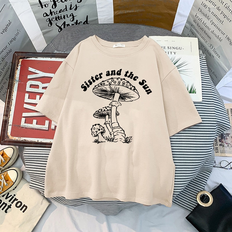Sister And The Sun Mushroom Oversize T-shirt - Beige / S -