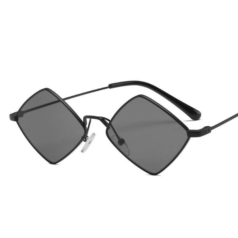 Small Rhombus Lens Sunglasses - Black-Gray / One Size