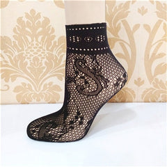 Elegant Lace Ruffle Fishnet Mesh Short Socks - Style04 / One