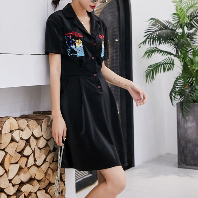 Vintage Black Animal Embroidery Short Sleeve Dress