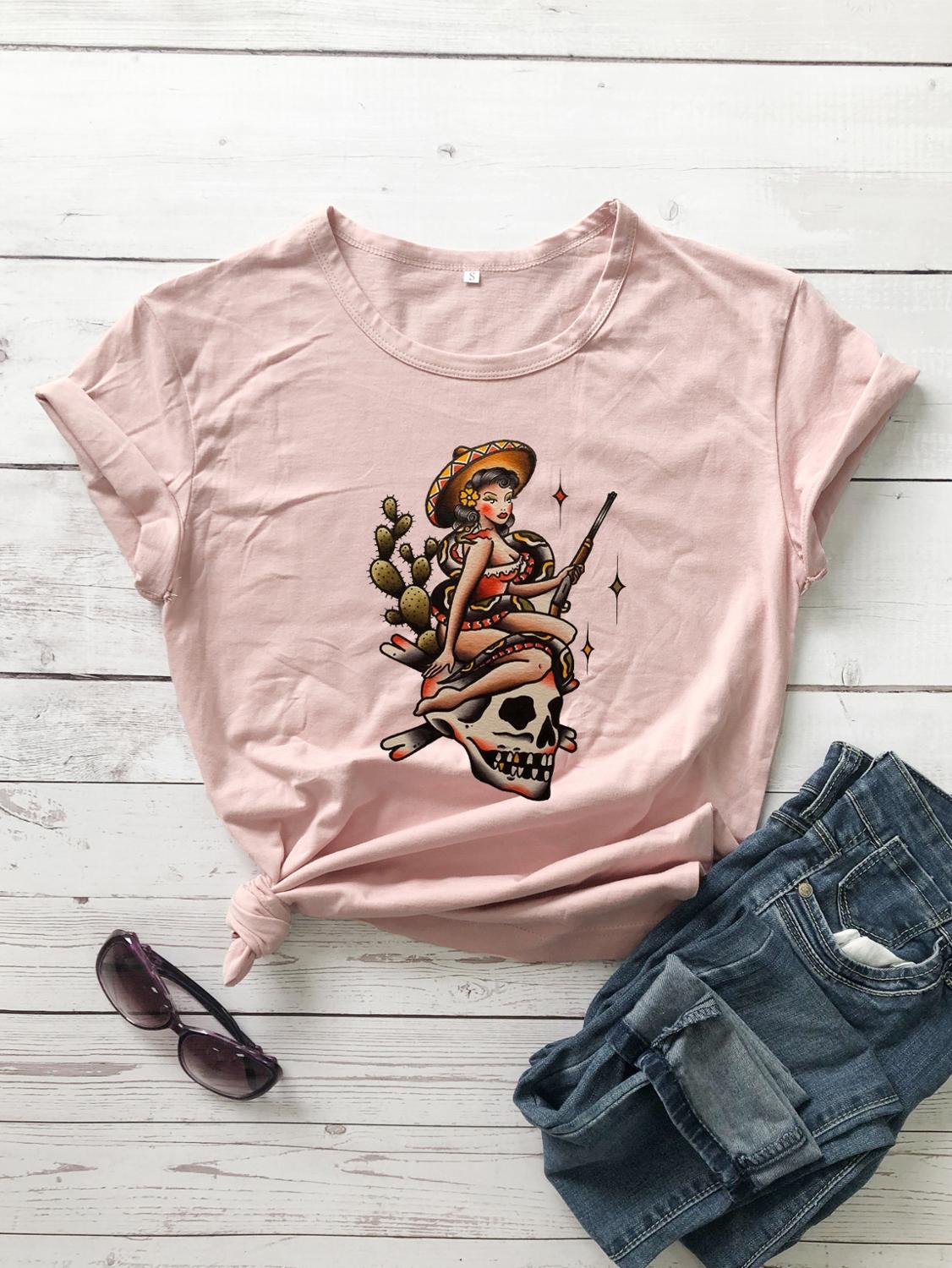 La Valiente Witches Skulls Snake T-Shirt - Peach / S