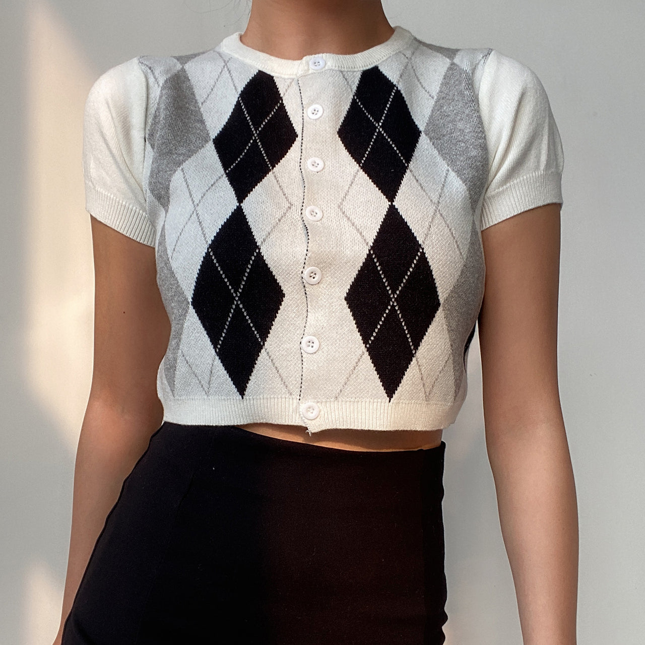 Rhombus Pattern Knitted Crop Top - White / S - crop top