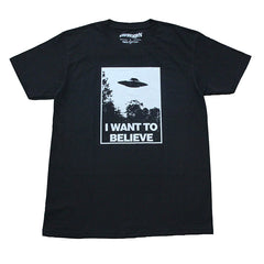 I Want to Believe Round Neck T-Shirt - Black / XS