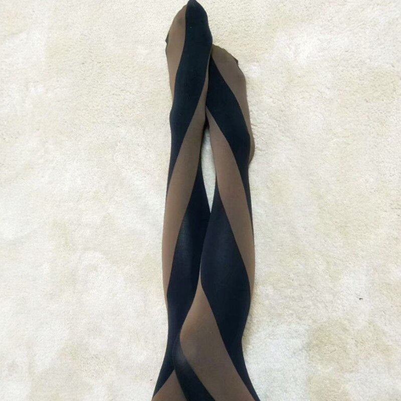Contrast Color Twist Stockings