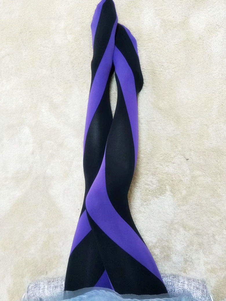 Contrast Color Twist Stockings - Black- Purple / One Size