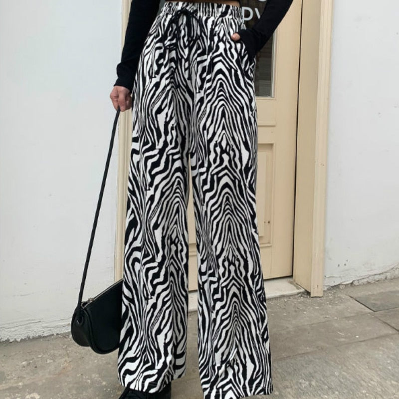 Lace-up Zebra Pattern Striped Flare Leg Pants - S / Black &