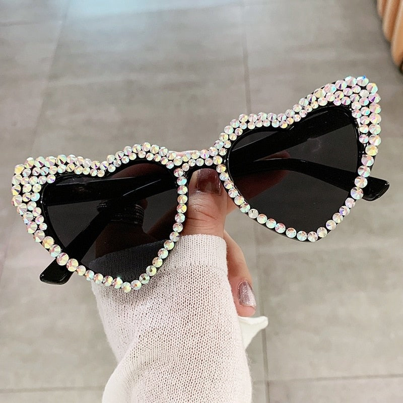 Heart Frame Pearl Diamond Design Glasses - Black / Diamonds