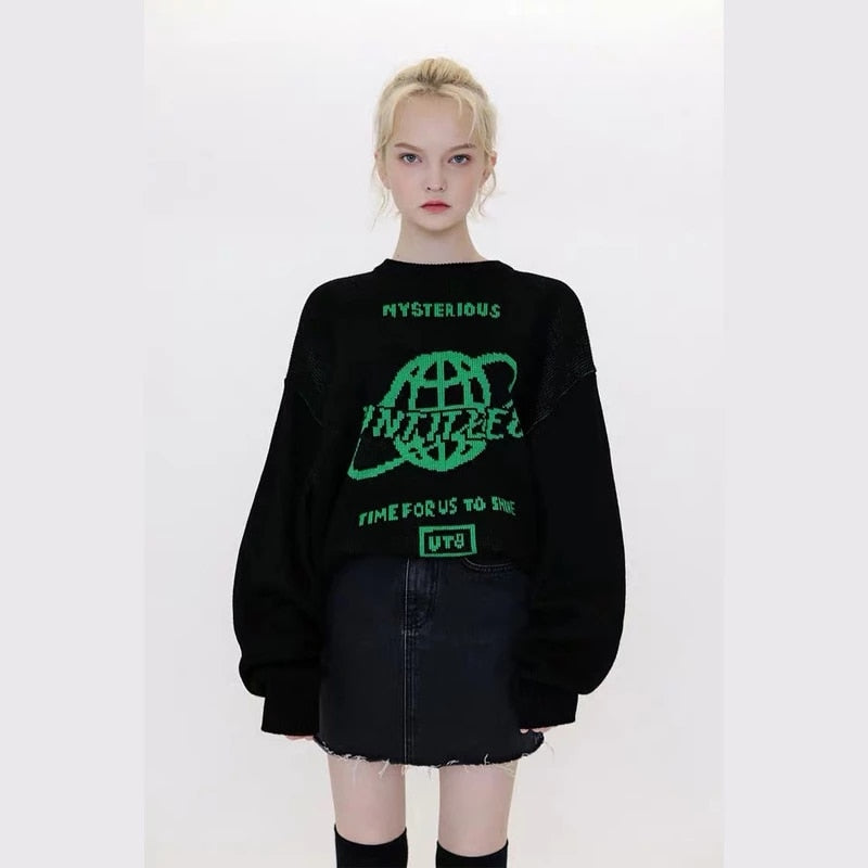 Letter O-Neck Knitted Sweater - Black / One Size