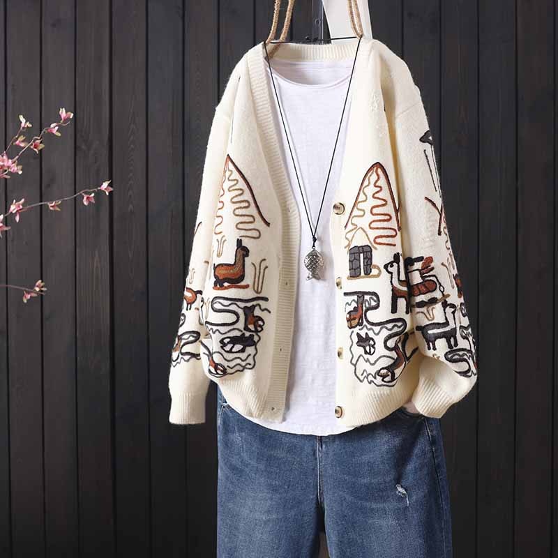 Alpaca Embroidery Loose V-Neck Long Sleeved Cardigan