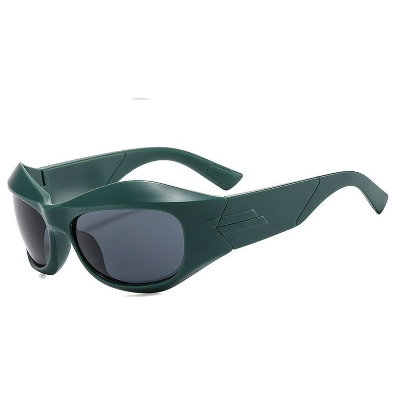 Square Sports Sunglasses - Black. / One Size